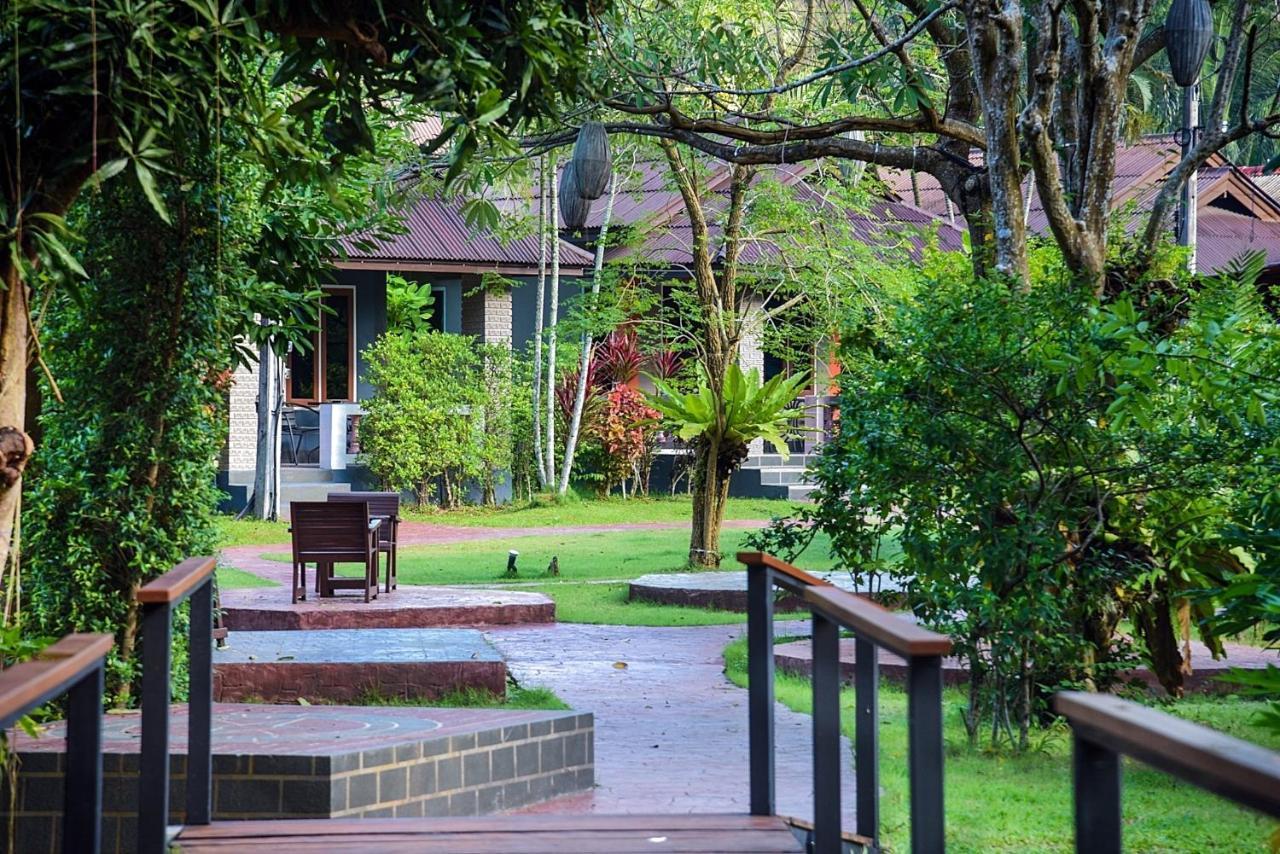 Frank Ao Nang Krabi Resort Dış mekan fotoğraf